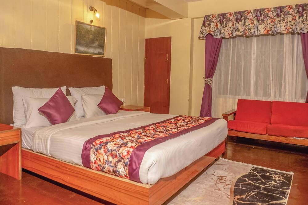 Divine Himalayan Resort, Darjeeling - דאריילינג