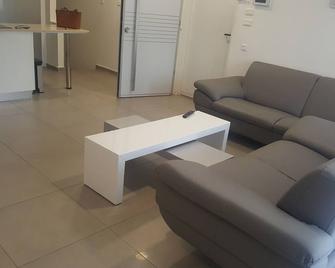 Apartament in Royl Park with pool - Eilat - Living room