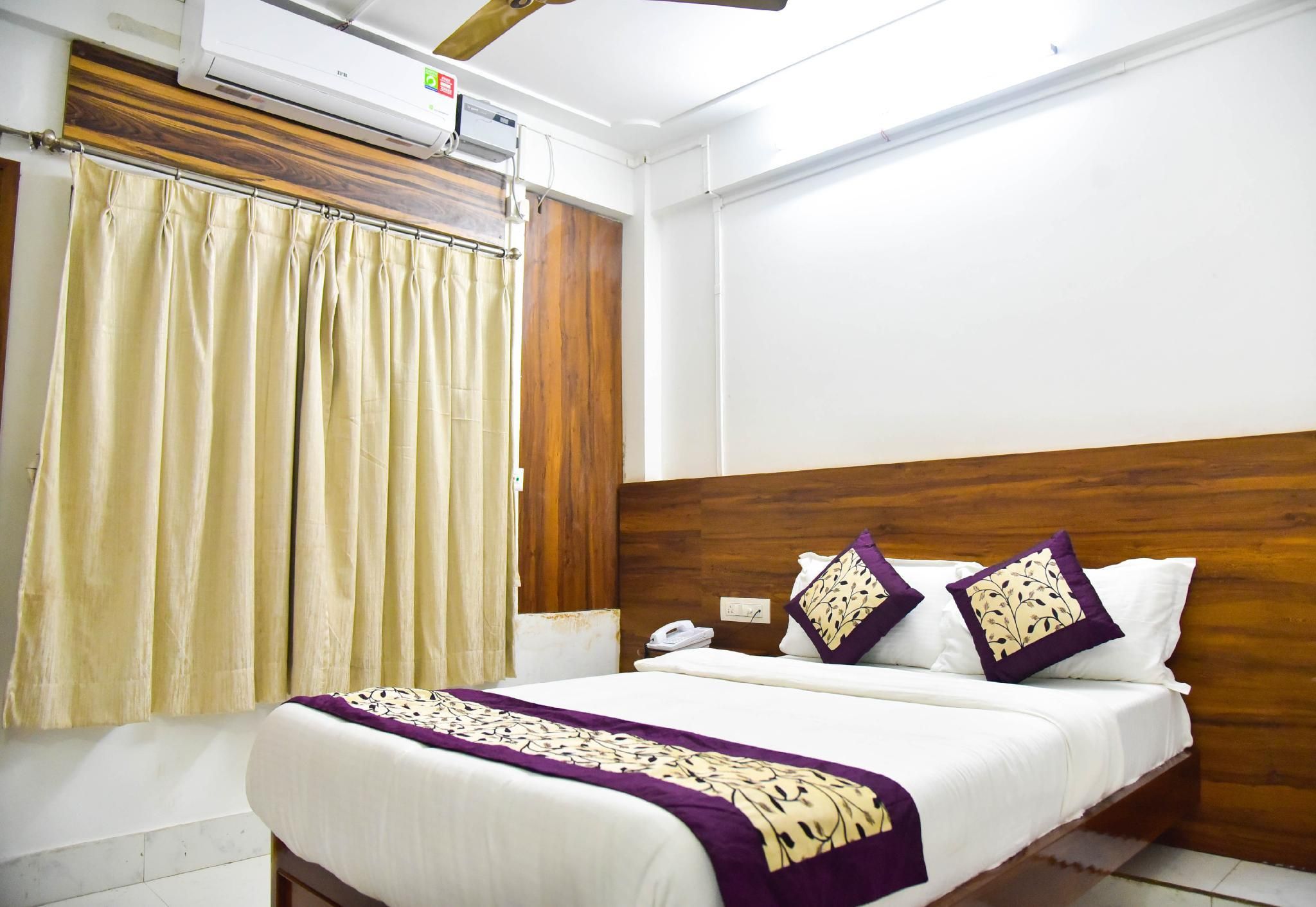 Hotel Su Pinsa - إيتاناجار - غرفة نوم