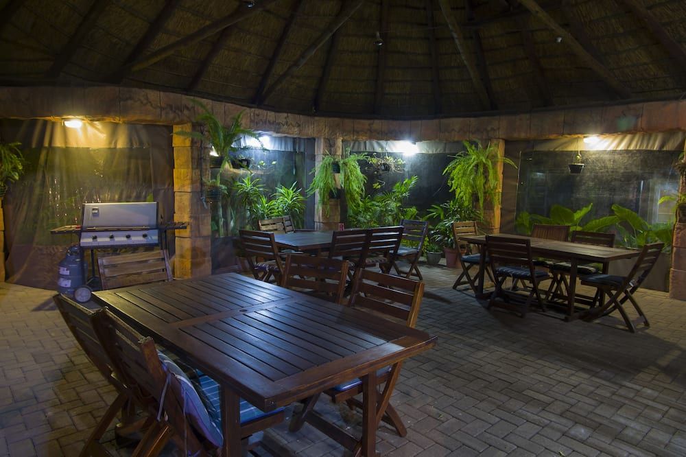 Bayswater Lodge - בלואמפונטיין - פטיו