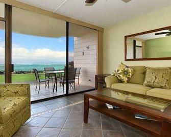 Kahana Reef 106 by RedAwning - Lahaina - Living room