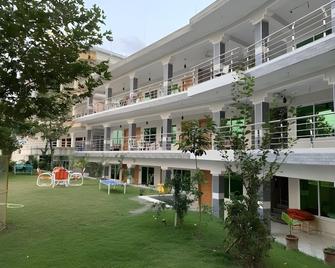 Swat View Hotel - Mingaora - Building