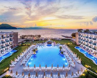 My Ella Bodrum Resort & Spa - Turgutreis - Zwembad