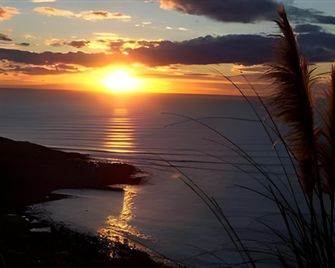 Our Beach House - Upper Wainui - Raglan - Edificio