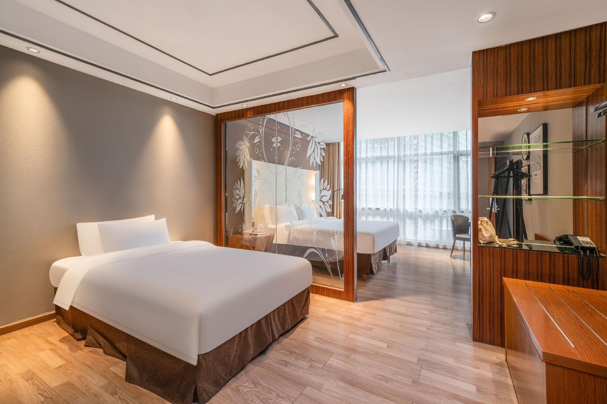 Campanile Hotel Shenzhen Gongming Honghuashan Metro Station thumbnail 2