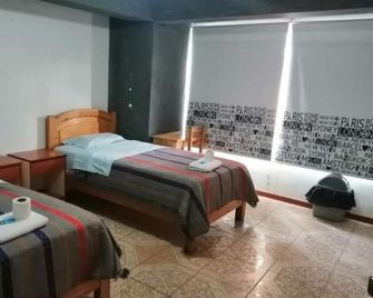 Hostal Dulzura - Caraz - Bedroom