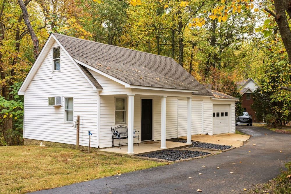 Guest house and spacious shop located between Discovery Park and Reelfoot Lake - Union City - Gebouw