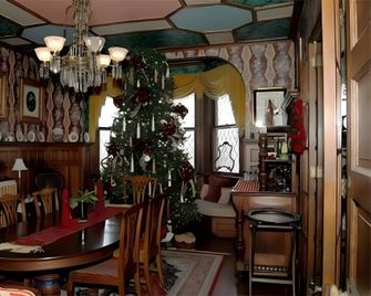 Captain Mey's Inn - Cape May - Restaurant