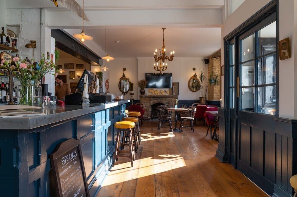 The Crooked Swan - Crewkerne - Bar