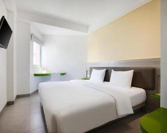 Amaris Hotel Mangga Dua Square - Jakarta - Schlafzimmer