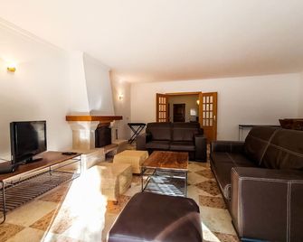 FLH Quinta das Salinas Triplex with Balcony - Vale do Lobo - Living room