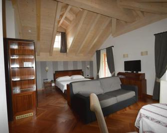 Villa Madonna - Madonna di Campiglio - Bedroom