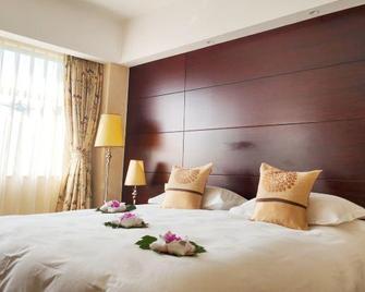 Dianchi Hotel - Kunming - Bedroom