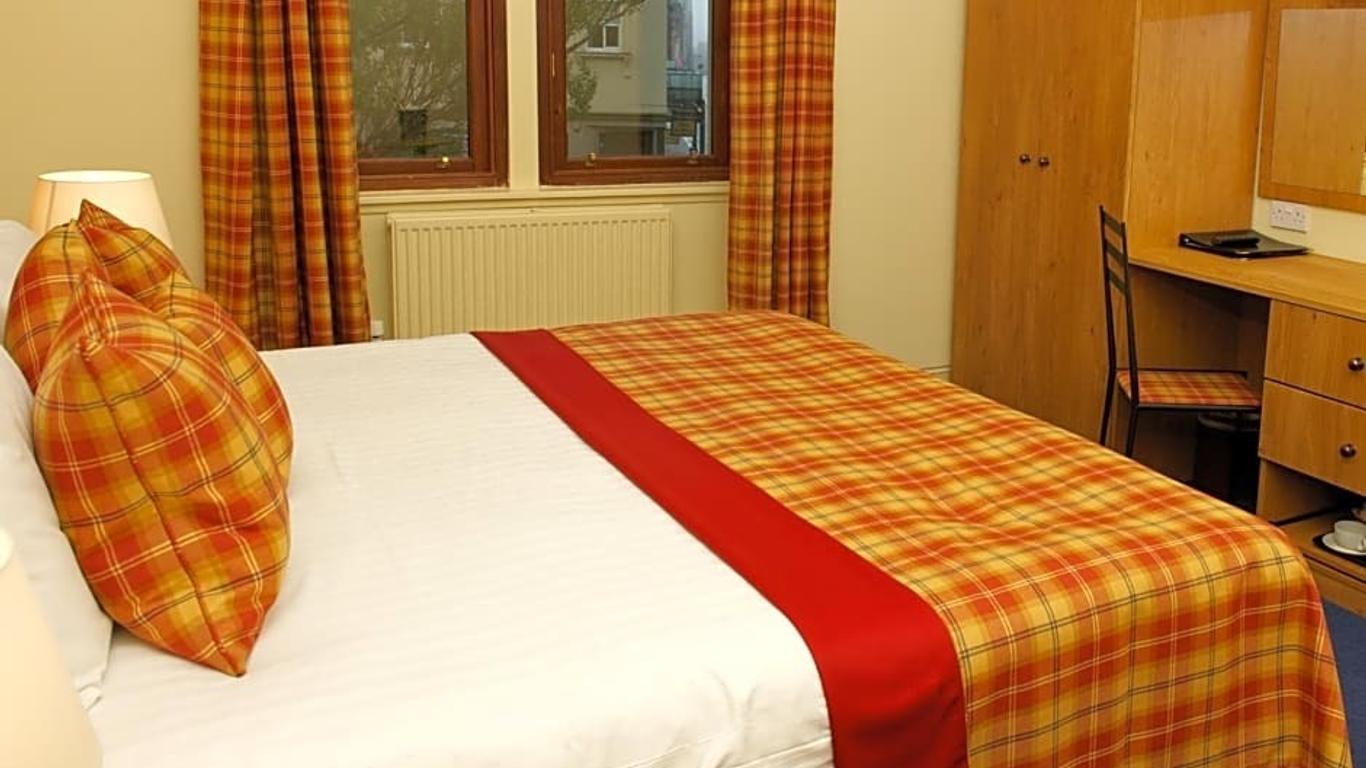 The Pipers' Tryst Hotel