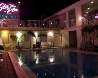 Sta 'n Pla Motel II - Clearwater Beach - Piscina