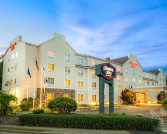 Hampton Inn Nashua - Nashua - Gebouw