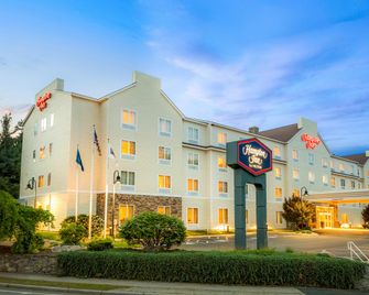Hampton Inn Nashua - Nashua - Budova