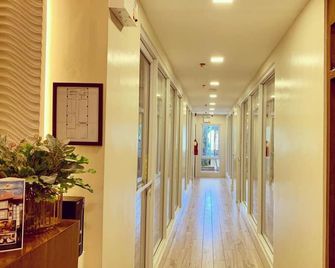 Davao Persimmon Suites - Davao City - Hallway