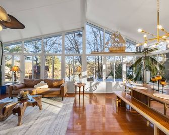 Private Pool, Game Room, Pool Table & 20 Minutes to Atl Attractions & 150 in activities included! - Lilburn - Lobby