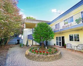 Anglesea Motel And Conference Centre - Hamilton - Rakennus