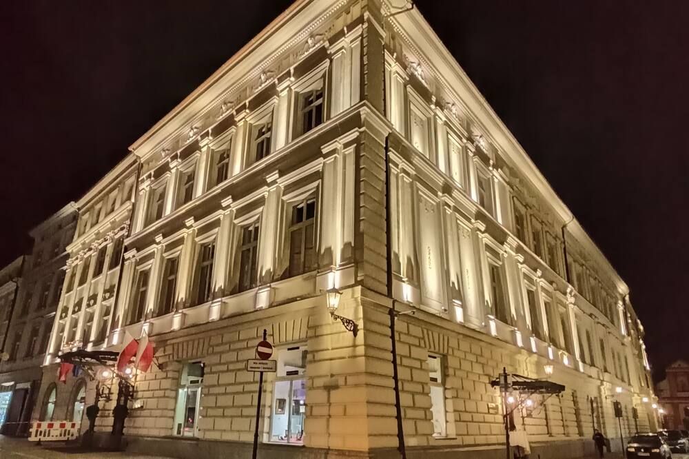 Building view of Grand Premium Booking Hotel