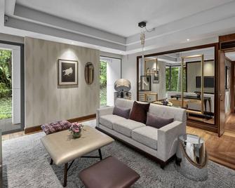 Sofitel Singapore Sentosa Resort & Spa - Singapore - Living room