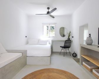 30villa Rd Studio - Rodas - Habitación