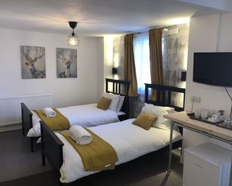 Raleghs Cross Inn - Watchet