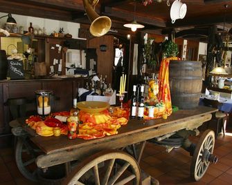 Hotel Gasthof am Selteltor - Wiesensteig - Bar