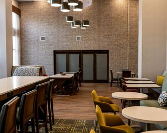 Hampton Inn & Suites Leesburg - Leesburg - Restaurace