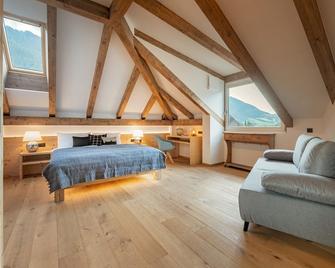 Central Home Apartment - Ortisei - Bedroom