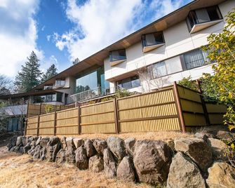 樂之花酒店 - 箱根 - 建築