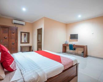Hotel O Bunga Karang Hotel - Bekasi - Bedroom