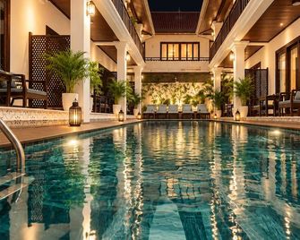 Cozy An Boutique Hotel Luangprabang - Luang Prabang - Piscina