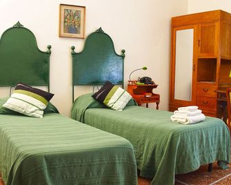 2 Passi Da - Rome - Bedroom