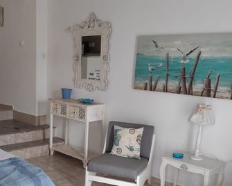 Alexia Studios - Skiathos