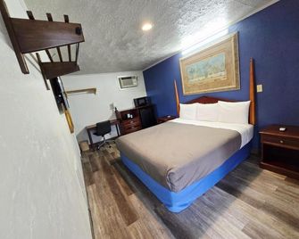 Chek Inn Motel Rockingham Nc - Rockingham - Bedroom