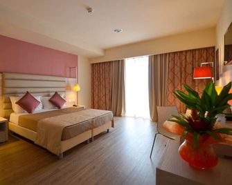 Turin Airport Hotel & Residence - San Francesco al Campo - Ložnice