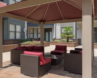 Trifecta 10 Min Walk to Epicentre Superh - Charlotte - Patio