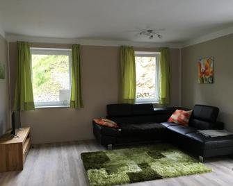 Ferienhaus Hochbrand - Rabenstein an der Pielach - Wohnzimmer