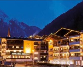 Hotel Eberl - Finkenberg - Building