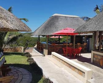 Oyster Bay Estate - Boa Guiliche - Patio