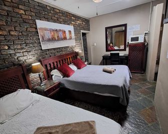 Royal Game Guest House - Phalaborwa