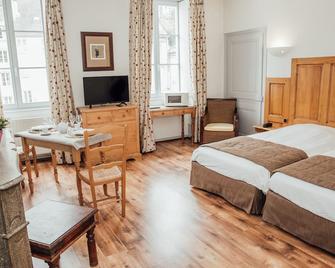 Appart Hôtel Charles Sander - Salins-les-Bains - Schlafzimmer
