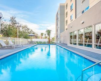 TownePlace Suites by Marriott Orlando Altamonte Springs/Maitland - Altamonte Springs - Svømmebasseng