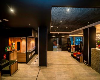 Onomo Hotel Douala - Douala - Rezeption