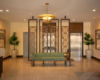 Courtyard by Marriott Guadalajara Andares - Zapopan - Lobby