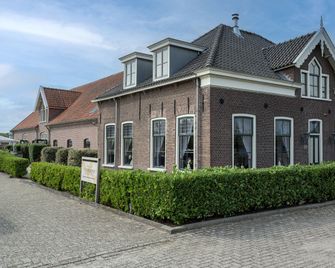 Hotel - restaurant Hoeve Kromwijk - Zoetermeer - Gebouw