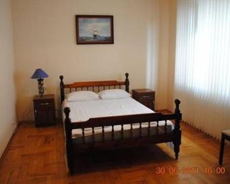 Kormal Guest House - Vityazevo - Ložnice