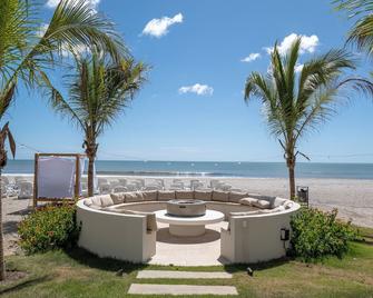 Beachfront Apartment in Playa Caracol - Punta Chame - Playa